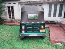 https://riyasewana.com/uploads/bajaj-3-wheel-2007-38465112882.jpg