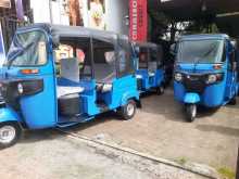 https://riyasewana.com/uploads/bajaj-3-wheel-31948404542.jpg