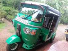 Bajaj RE 2013 Three Wheel