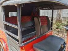 https://riyasewana.com/uploads/bajaj-3wheel-181241064153.jpg