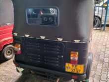https://riyasewana.com/uploads/bajaj-3wheel-2010-2710314212882.jpg