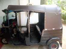 https://riyasewana.com/uploads/bajaj-4-111400174532.jpg