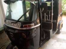 Bajaj 4 Stroke 2015 Three Wheel