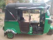 https://riyasewana.com/uploads/bajaj-4-2706044963.jpg