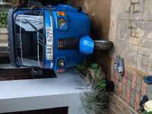 Bajaj RE 2013 Three Wheel