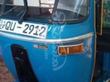 Bajaj 4 Stroke 2009 Three Wheel
