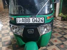 Bajaj 4 Stroke 2015 Three Wheel