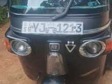 Bajaj 4 Stroke 2011 Three Wheel