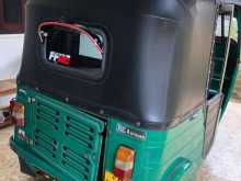 https://riyasewana.com/uploads/bajaj-4-st-201355084802.jpg