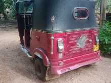 https://riyasewana.com/uploads/bajaj-4-stcok-14830544882.jpg