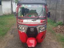 Bajaj 4 Stroke 2014 Three Wheel