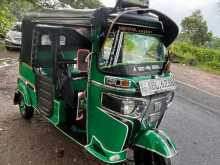 https://riyasewana.com/uploads/bajaj-4-stock-12922084352.jpg