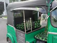 https://riyasewana.com/uploads/bajaj-4-stock-15104301154.jpg