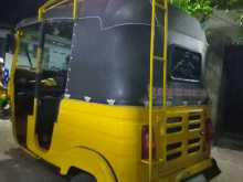 https://riyasewana.com/uploads/bajaj-4-stock-151827174042.jpg
