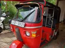 Bajaj 4 Stroke 2010 Three Wheel