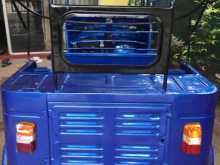 https://riyasewana.com/uploads/bajaj-4-stock-178472622342.jpg