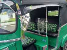 https://riyasewana.com/uploads/bajaj-4-stock-19103443623.jpg