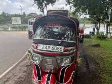 https://riyasewana.com/uploads/bajaj-4-stock-191242144562.jpg