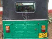 https://riyasewana.com/uploads/bajaj-4-stock-2010-192218481234276.jpg