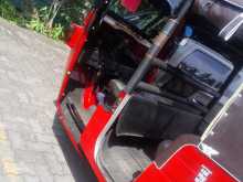 Bajaj 4 Stroke 2010 Three Wheel