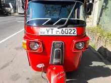 Bajaj 4 Stroke 2011 Three Wheel