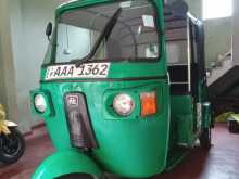 Bajaj 4 Stroke 2013 Three Wheel