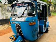 Bajaj 4 Stroke 2007 Three Wheel