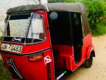Bajaj 4 Stroke 2010 Three Wheel
