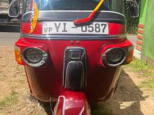 Bajaj 4 Stroke 2011 Three Wheel