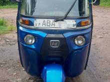 Bajaj 4 Stroke 2015 Three Wheel