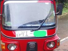 Bajaj 4 Stroke 2012 Three Wheel