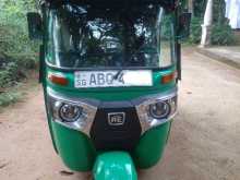 Bajaj 4 Stroke 2017 Three Wheel