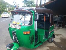 Bajaj 4 Stroke 2009 Three Wheel