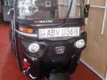 Bajaj 4 Stroke 2020 Three Wheel