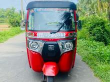 Bajaj 4 Stroke 2015 Three Wheel