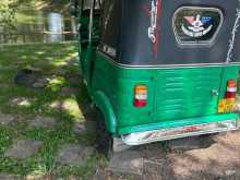 Bajaj 4 Stroke 2007 Three Wheel