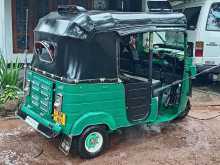 https://riyasewana.com/uploads/bajaj-4-stock-31317344192.jpg