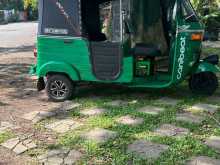 https://riyasewana.com/uploads/bajaj-4-stock-41044114152.jpg