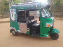 Bajaj 4 Stroke 2010 Three Wheel