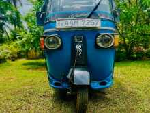 Bajaj 4 Stroke 2013 Three Wheel