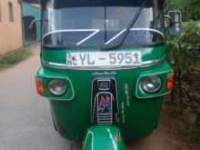 Bajaj 4 Stroke 2011 Three Wheel