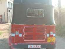 https://riyasewana.com/uploads/bajaj-4-stok-14928474613.jpg