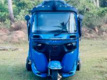 Bajaj 4 Stok 2017 Three Wheel
