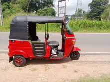 Bajaj 4 Stroke 2011 Three Wheel