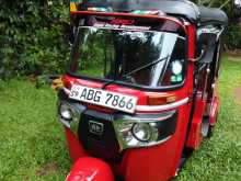 Bajaj 4 Stroke 2015 Three Wheel