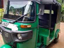 Bajaj 4 Stroke 2015 Three Wheel