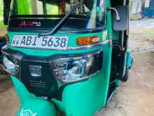 Bajaj 4 Stroke 2016 Three Wheel