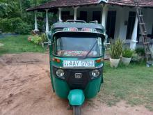 Bajaj 4 Stroke 2015 Three Wheel