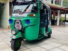 Bajaj 4 Stroke 2016 Three Wheel