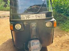 Bajaj 4 Stroke 2010 Three Wheel